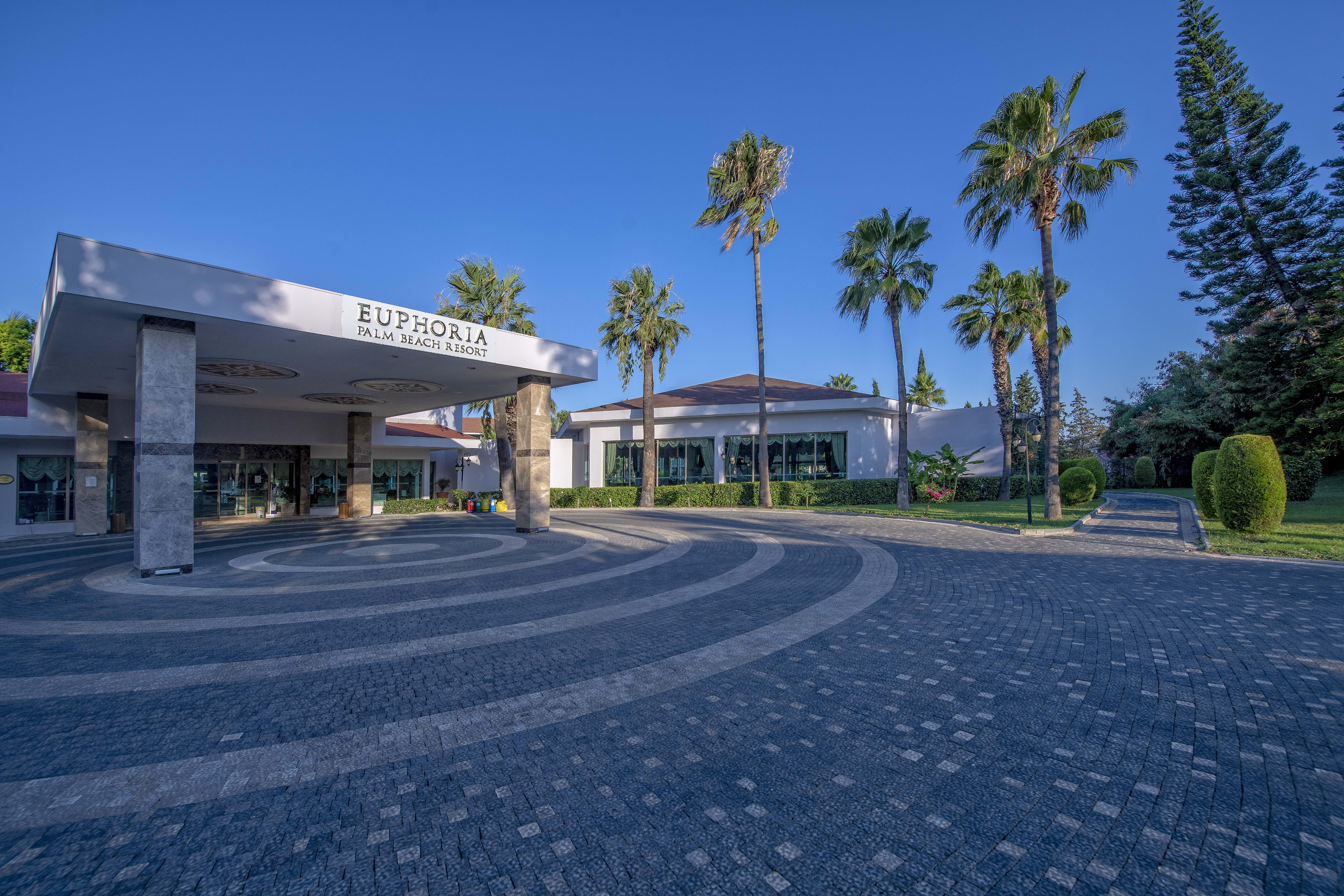 Euphoria Palm Beach Resort Кизилагач Экстерьер фото